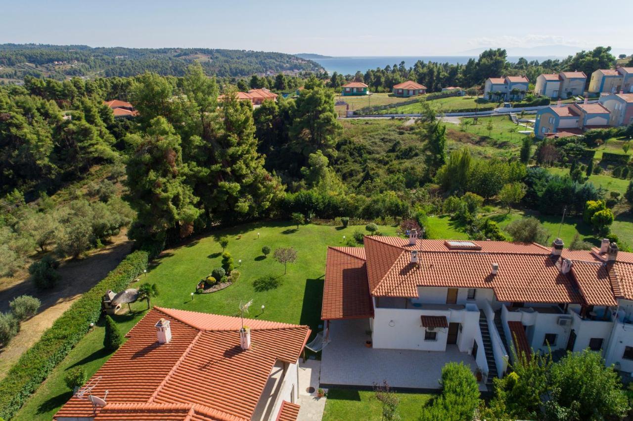 Vila Georgia Siviri Bagian luar foto