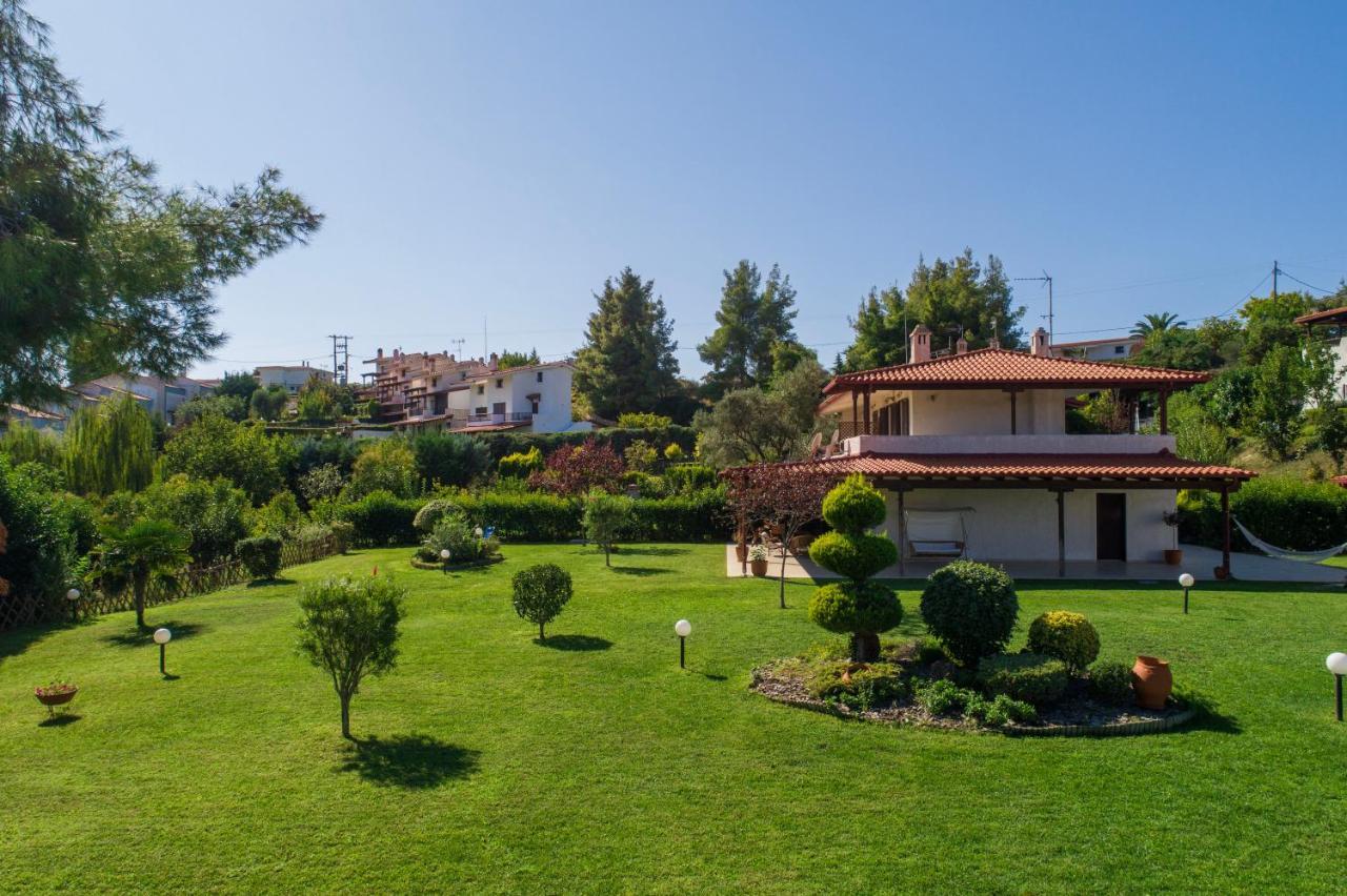 Vila Georgia Siviri Bagian luar foto