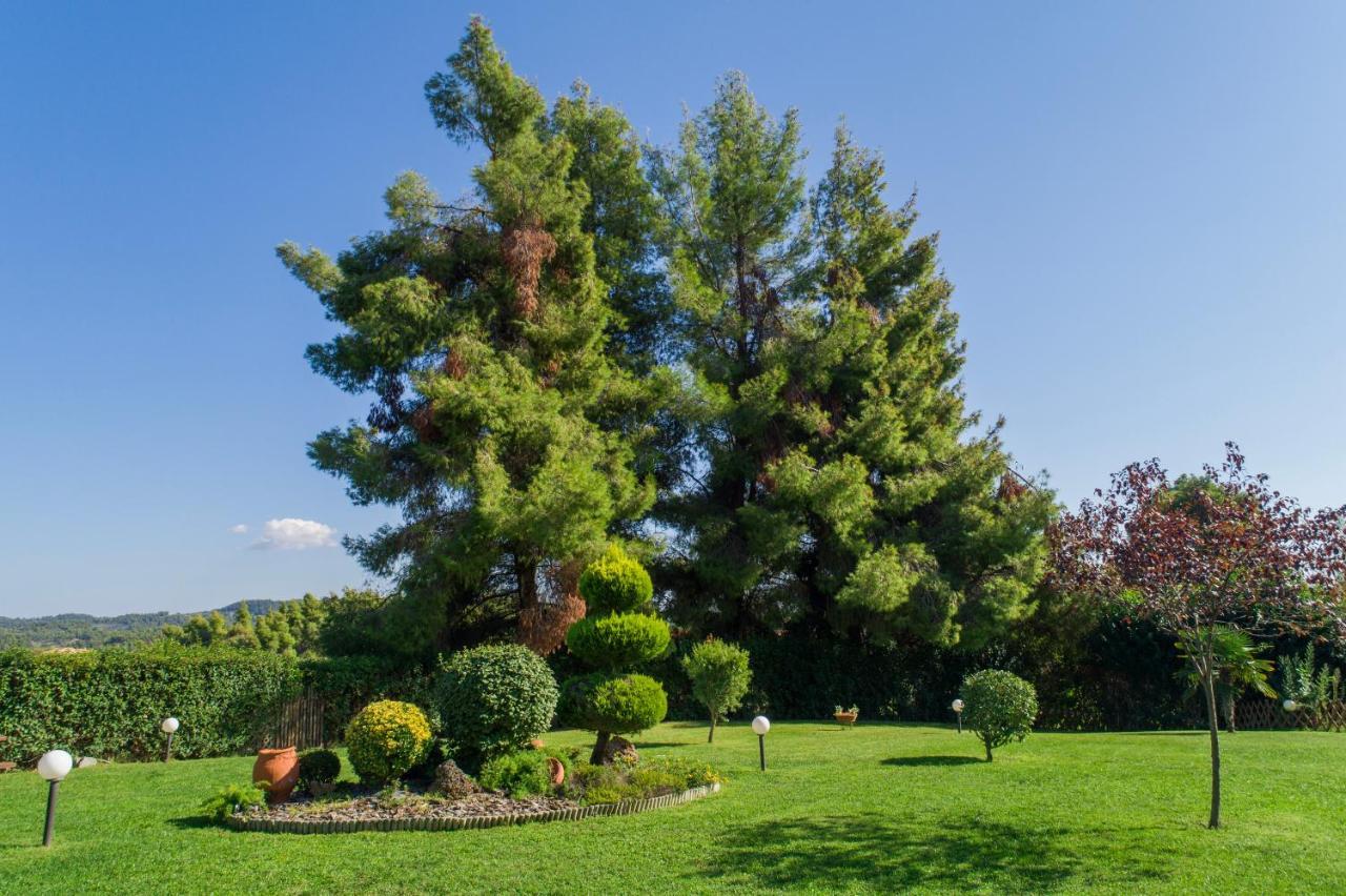 Vila Georgia Siviri Bagian luar foto