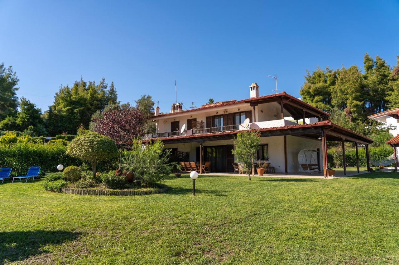 Vila Georgia Siviri Bagian luar foto